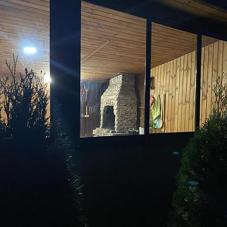 Vila Emma Risnov Bagian luar foto