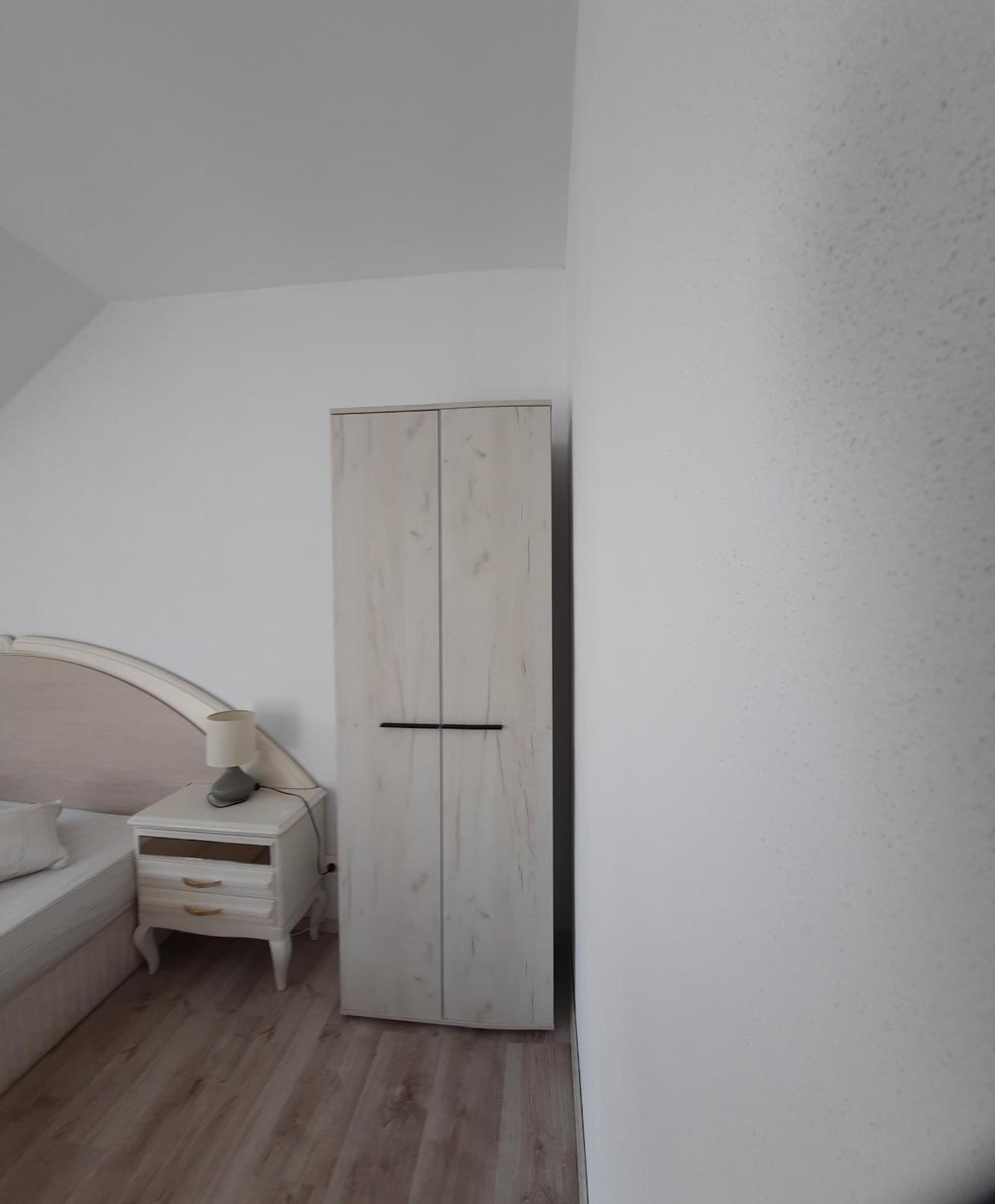Vila Emma Risnov Bagian luar foto