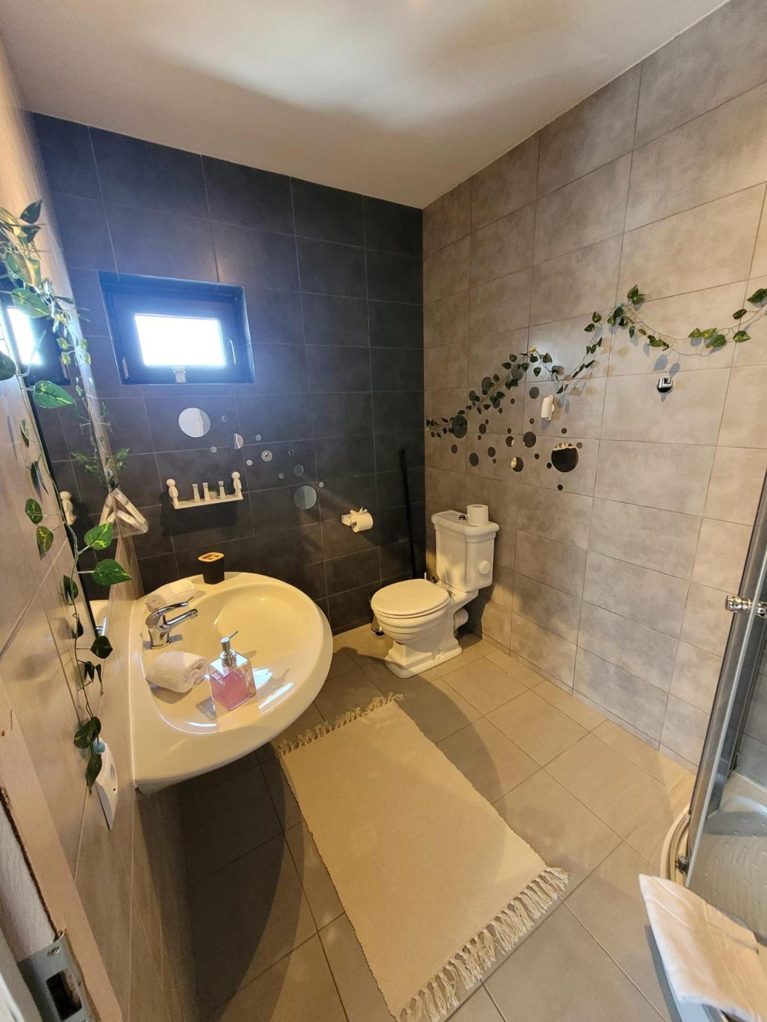Vila Emma Risnov Bagian luar foto